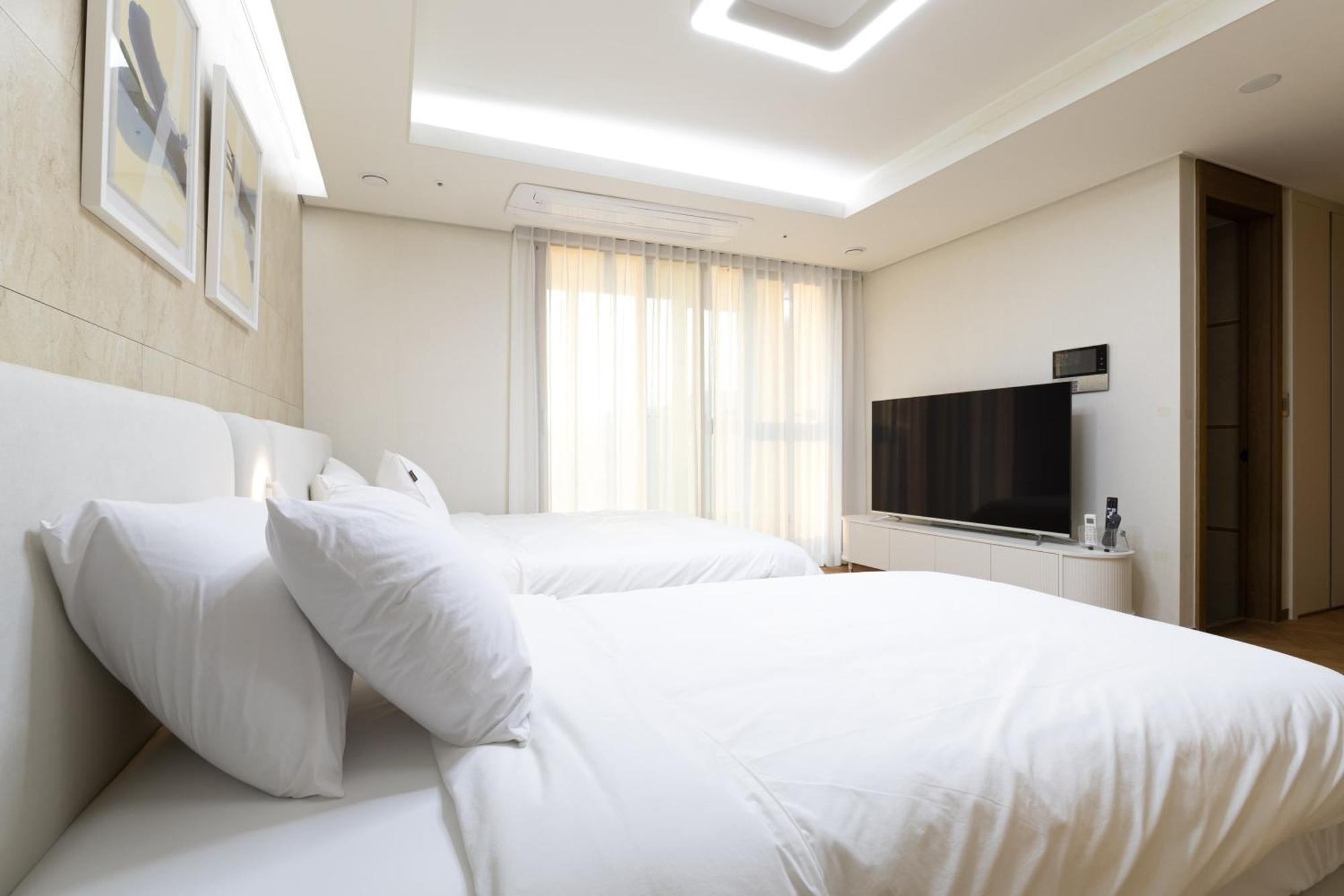 Brown Suites Busan Station Εξωτερικό φωτογραφία