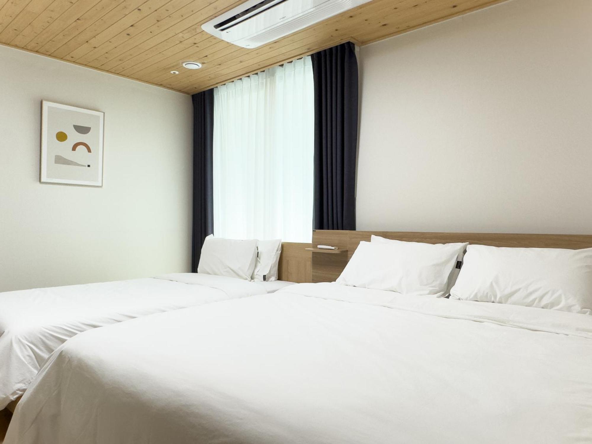 Brown Suites Busan Station Εξωτερικό φωτογραφία